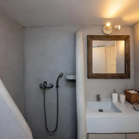 Cycladic Vibes